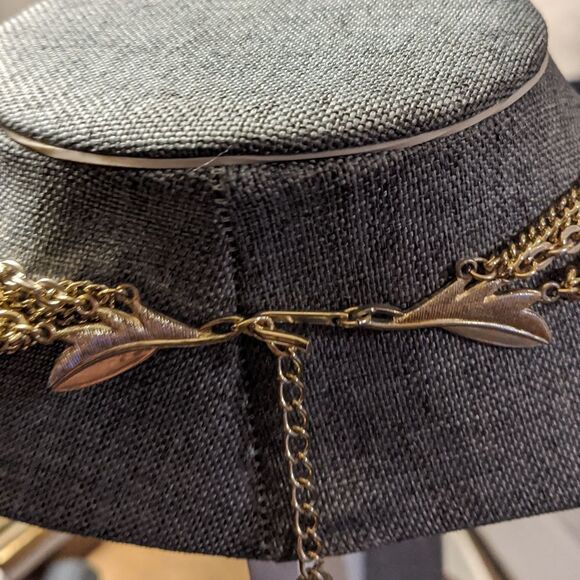 Vintage gorgeous layered goldtone links & pearl statement necklace - Picture 12 of 13